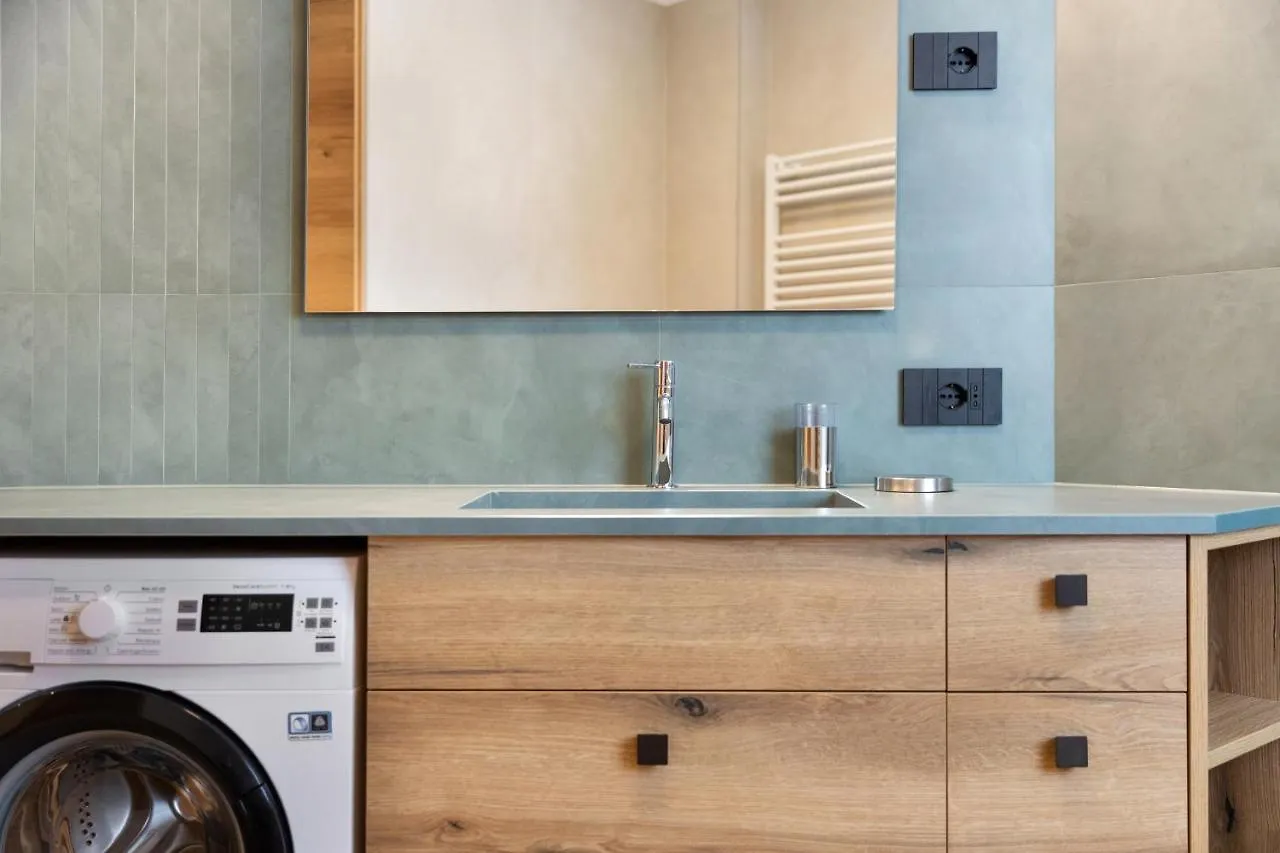 Ice Mountain Planet Suite House Livigno Appartement
